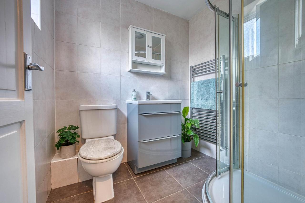 Capri 13 Sa - Contemporary 2 Bedroom House In Loughborough With Free Parking, Close To Loughborough University & M1 Motorway Exterior foto